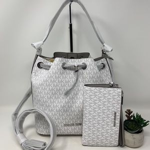 Michael Kors Eden Medium Bucket Bag and Wallet